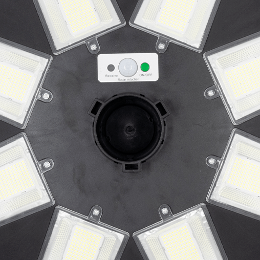 LUMIRA โคมไฟสนาม UFO โซลาร์เซลล์ พร้อมรีโมท 700 W แสงเดย์ไลท์ สีดำ (เฉพาะตัวโคม)