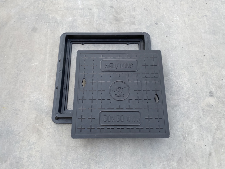 ปืนใหญ่ ฝาปิดท่อระบายน้ำเหลี่ยม รุ่น 3LR03 ขนาด 60x60x6ซม. สีดำ