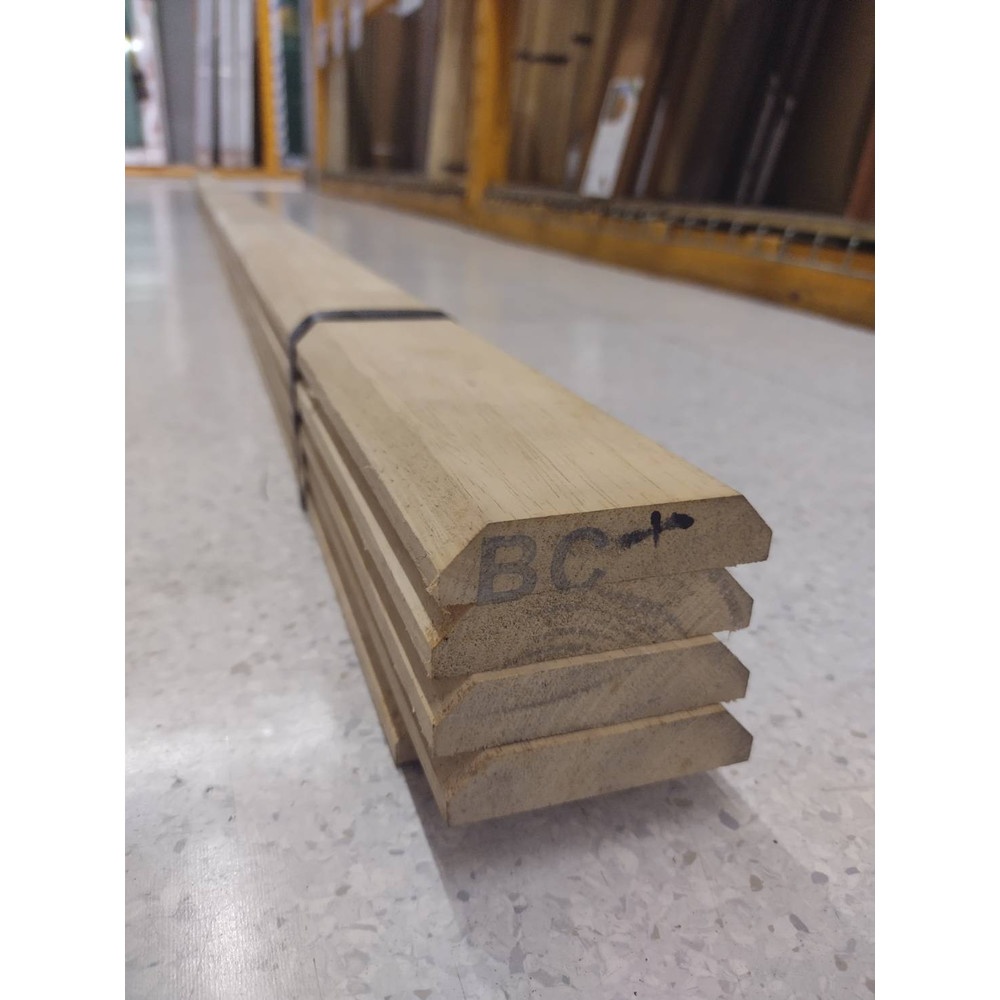 GREAT WOOD ฝ้าระแนงไม้ ไม้ยางพาราจ๊อยส์ BC (1x5) 1/2"x3"x250ซม.
