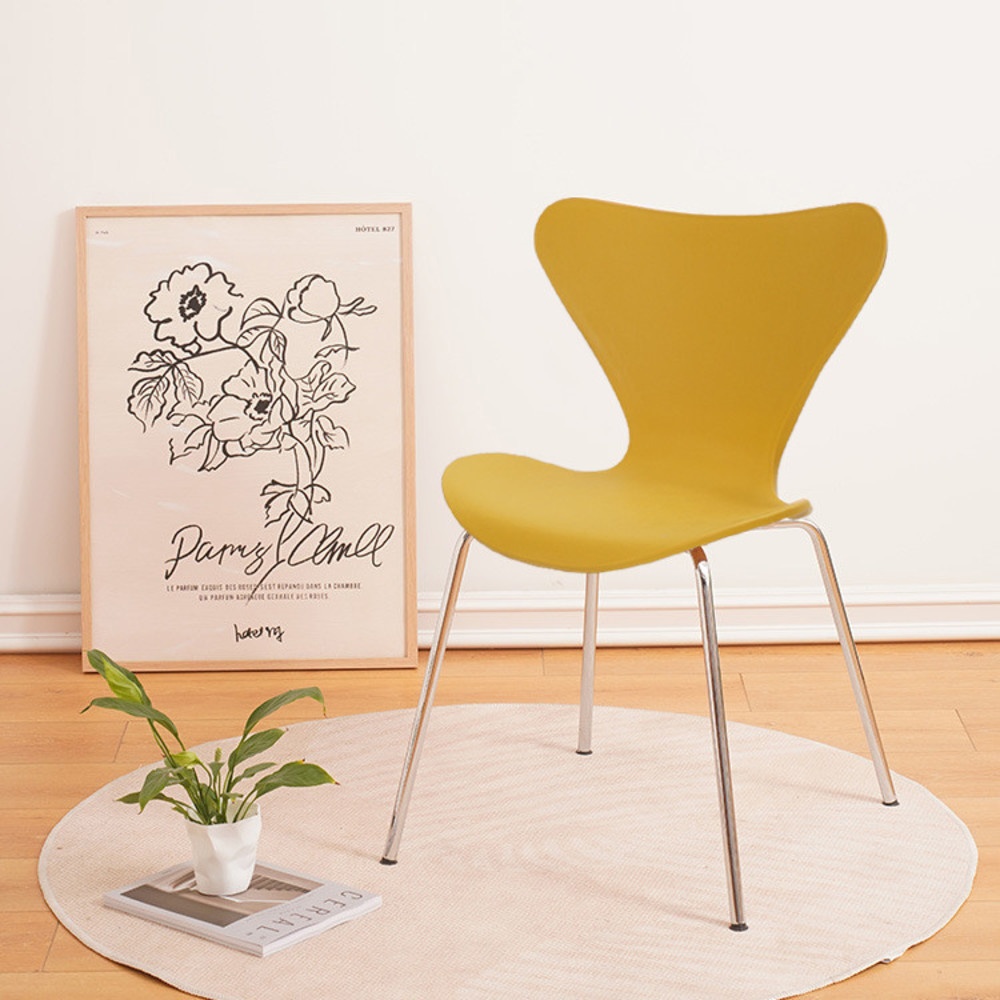 PULITO เก้าอี้พลาสติก รุ่น CURVEY-02 ขนาด 50x52x81 ซม. สีเหลือง